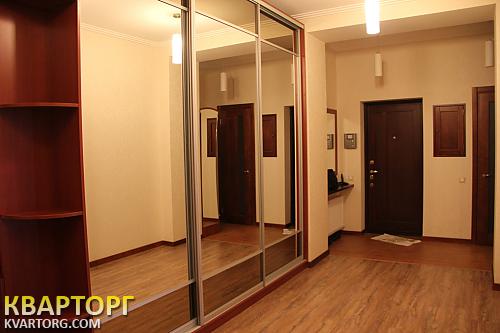 Rent out 3-room apartment. Одесса,  Солнечная — photo 1