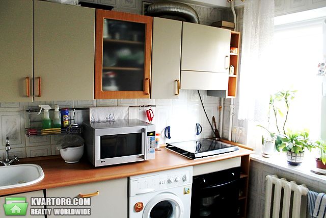 Rent out 3-room apartment. Киев,  Науки пр — photo 1