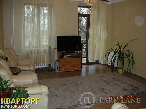 Sell 3-room apartment. Киев,  Богомольца — photo 1