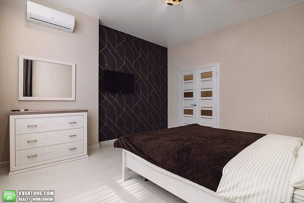 Rent out 2-room apartment. Одесса, Французский бульвар — photo 2