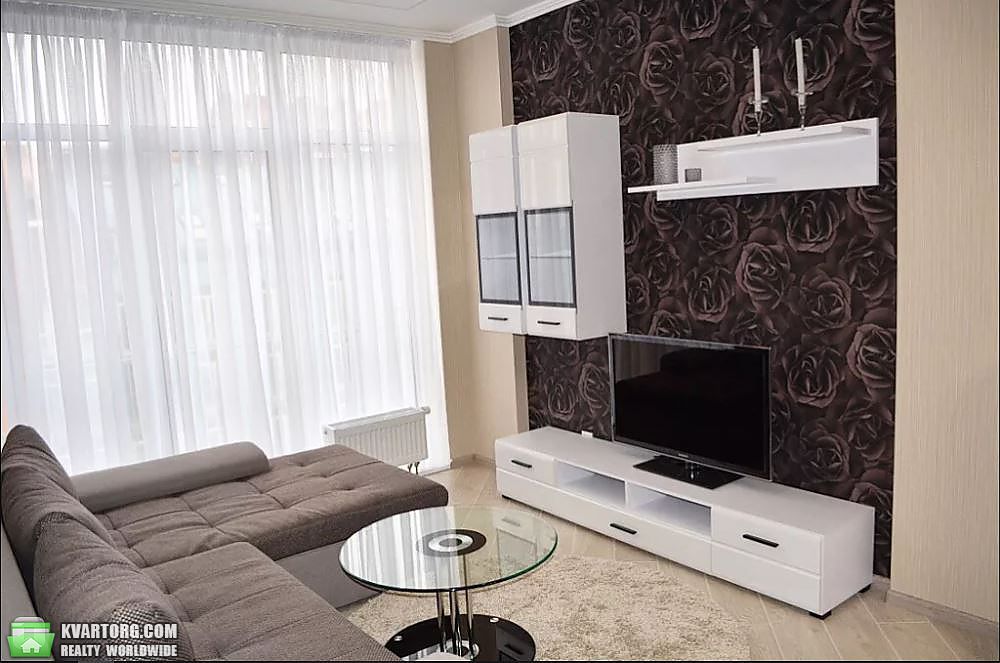 Rent out 2-room apartment. Киев, регенераторная — photo 3