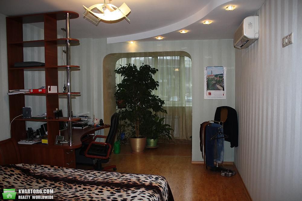 Sell 4-room apartment. Киев, Краснова — photo 5