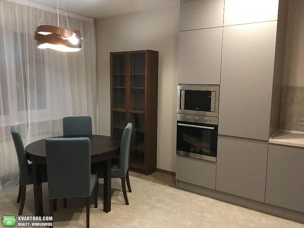 Rent out 4-room apartment. Киев,  Курбаса — photo 1