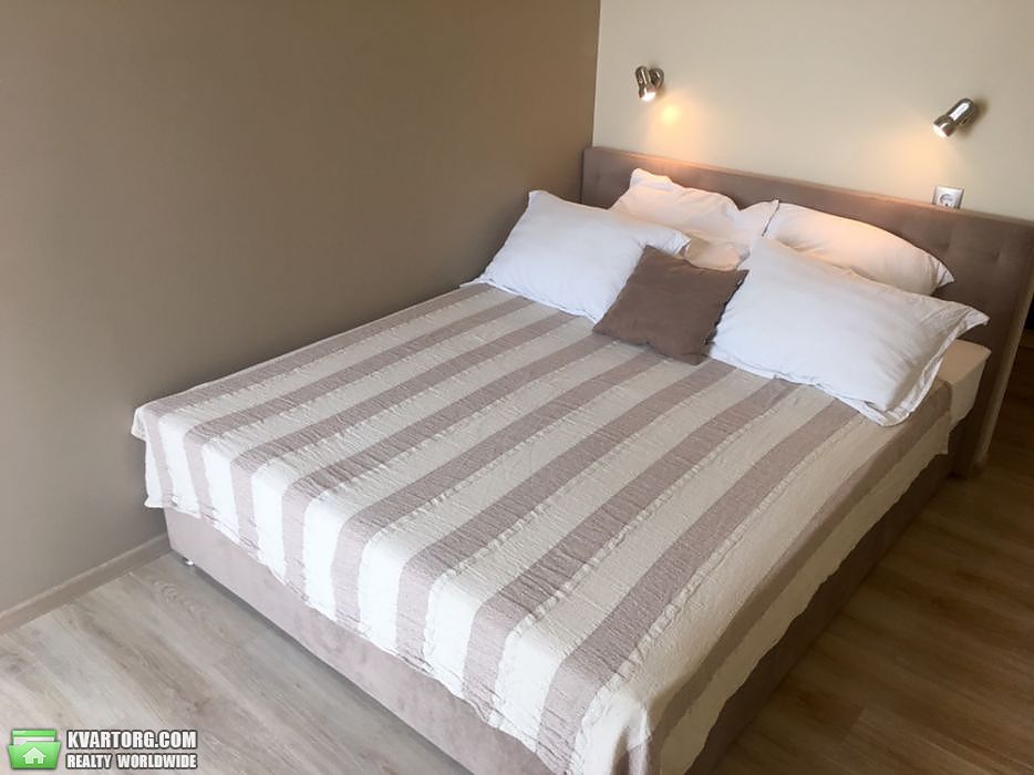 Rent out 2-room apartment. Киев,  Клавдиевская — photo 5
