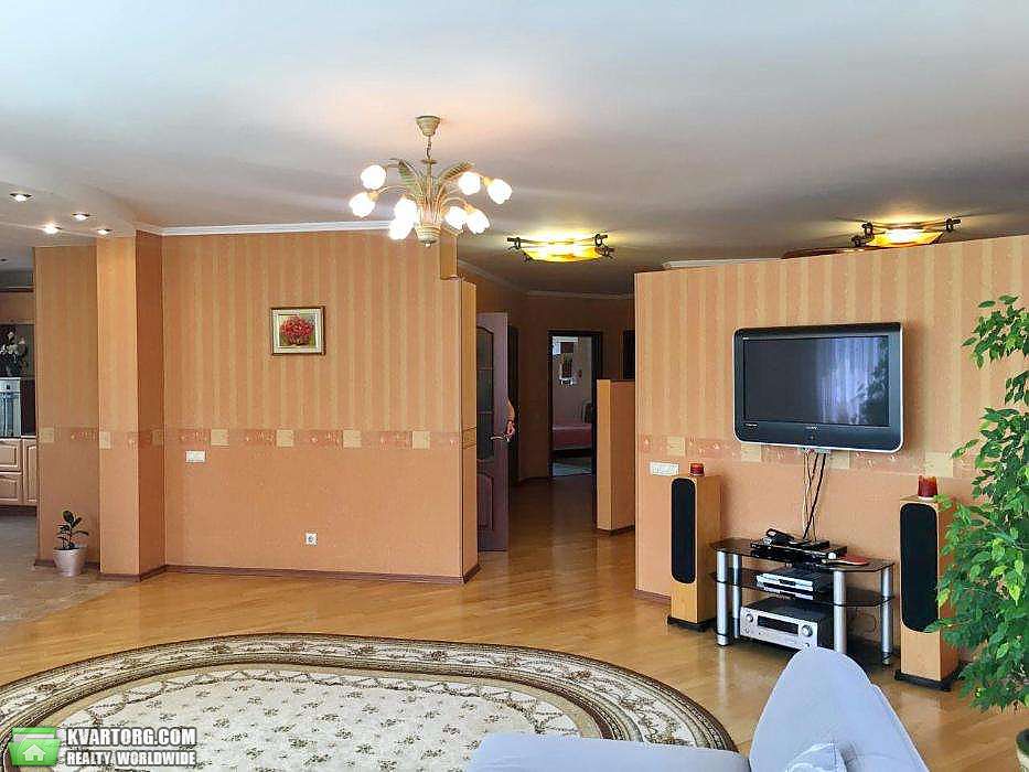 Sell 3-room apartment. Киев,  Окипной — photo 1
