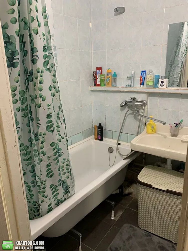 Rent out 1-room apartment. Киев,  Милютенко — photo 5