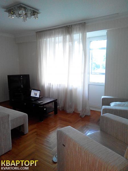 Sell 3-room apartment. Днепропетровск, Героев проспект — photo 1