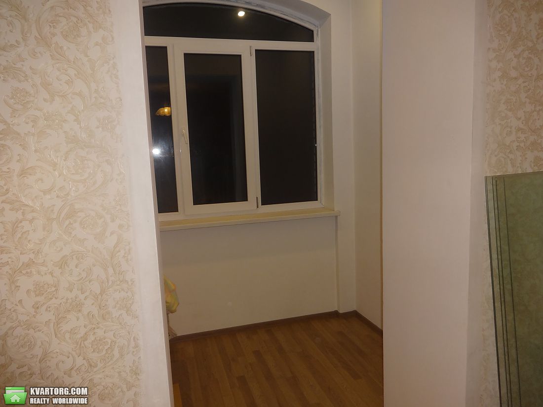 Sell 3-room apartment. Киев,  Волошская — photo 8