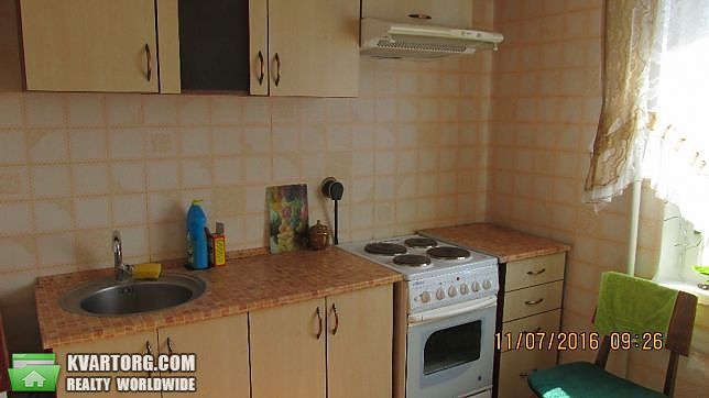 Rent out 1-room apartment. Киев,  Вишняковская — photo 1