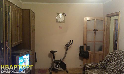 Sell 2-room apartment. Киев,  Миропольская — photo 1