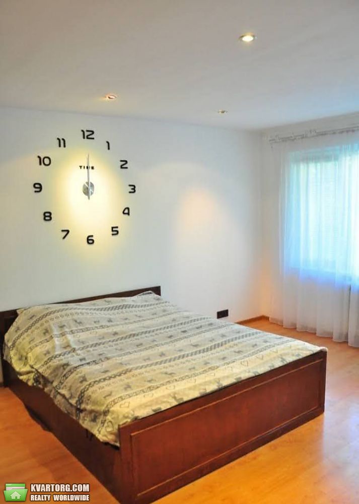 Rent out 1-room apartment. Киев,  Щербакова — photo 1