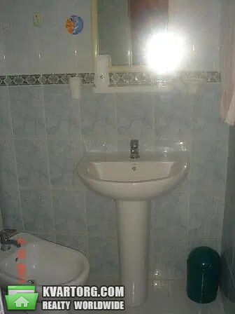 Rent out 3-room apartment. Киев,  Срибнокильская — photo 6