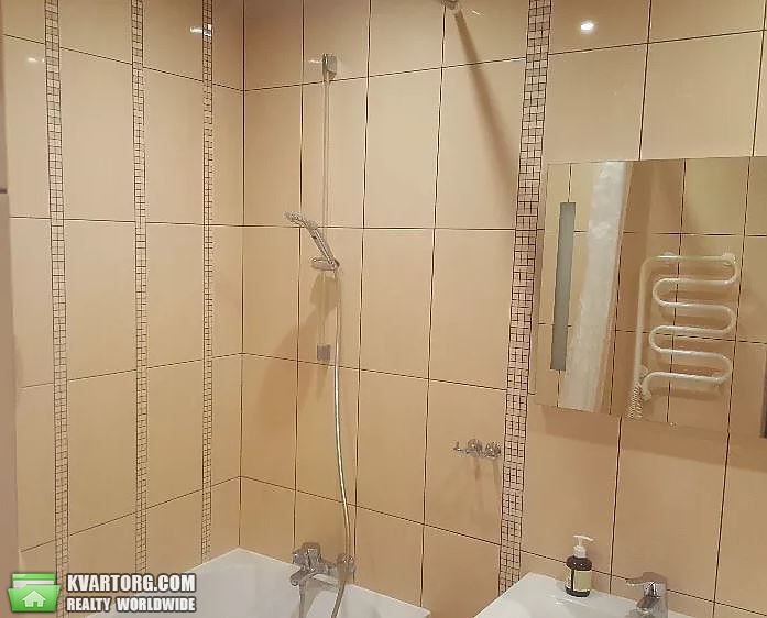 Sell 3-room apartment. Киев,  Срибнокильская — photo 8