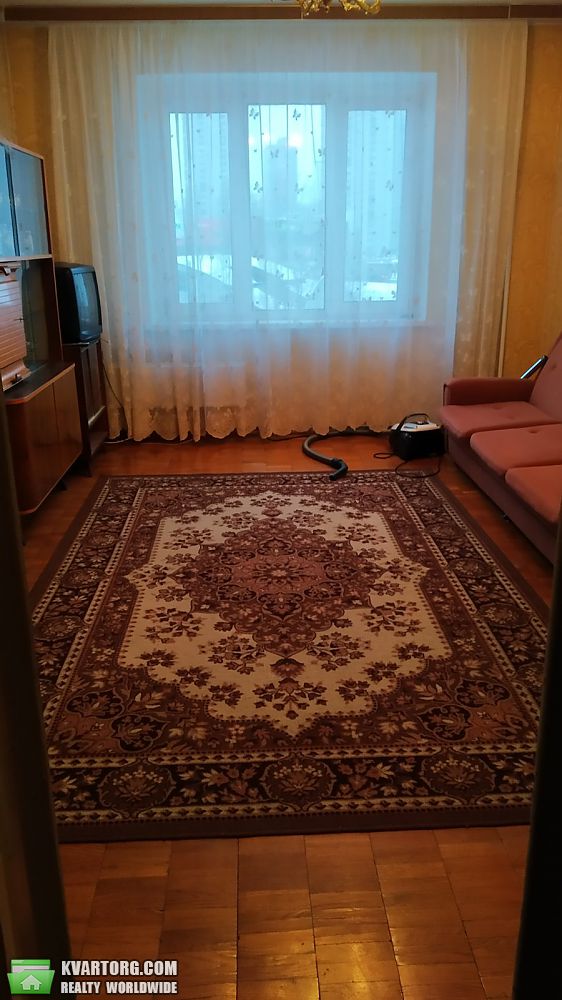 Rent out 1-room apartment. Киев,  Будищанская — photo 3