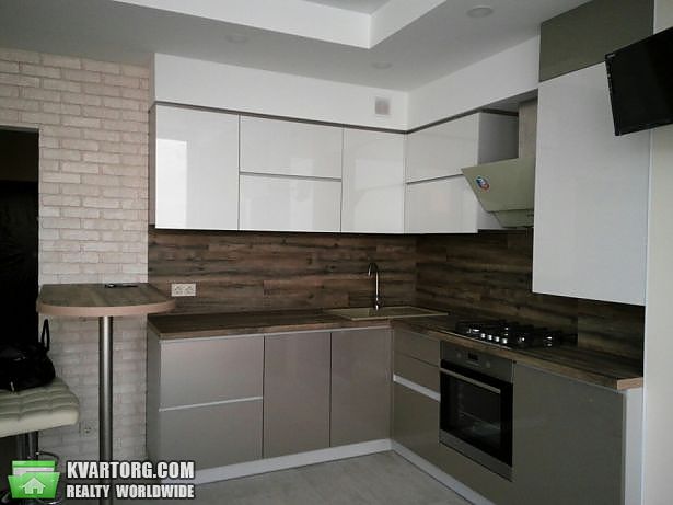 Rent out 1-room apartment. Киев, Практичная — photo 2