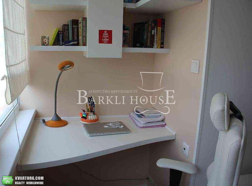Rent out 3-room apartment. Киев,  Липская — photo 7