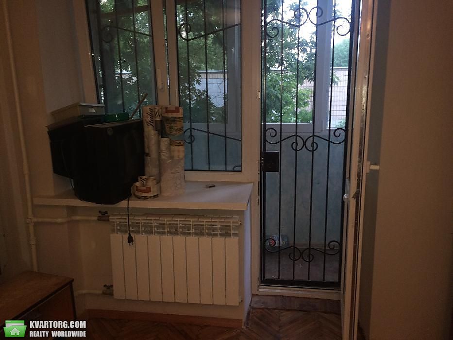 Sell 2-room apartment. Киев,  Краковская — photo 2