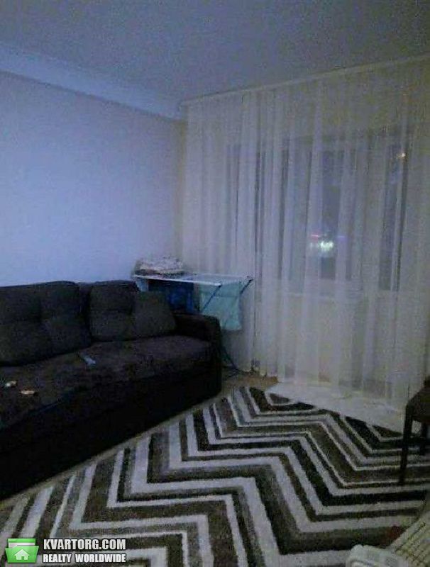 Sell 2-room apartment. Киев,  Перова бул — photo 1
