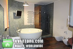 Rent out 3-room apartment. Киев,  Тургеневская — photo 8