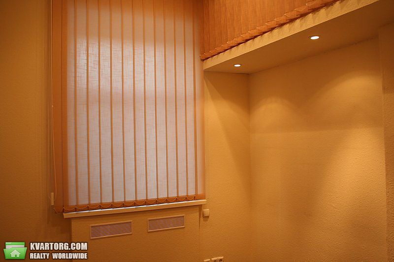 Rent out office. Киев, ул. Щорса — photo 2