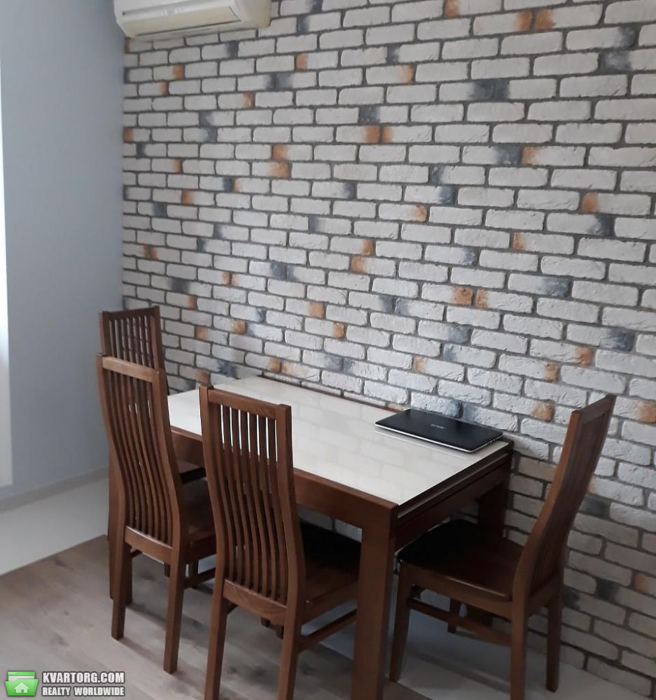 Rent out 2-room apartment. Киев,  Голосеевская — photo 7