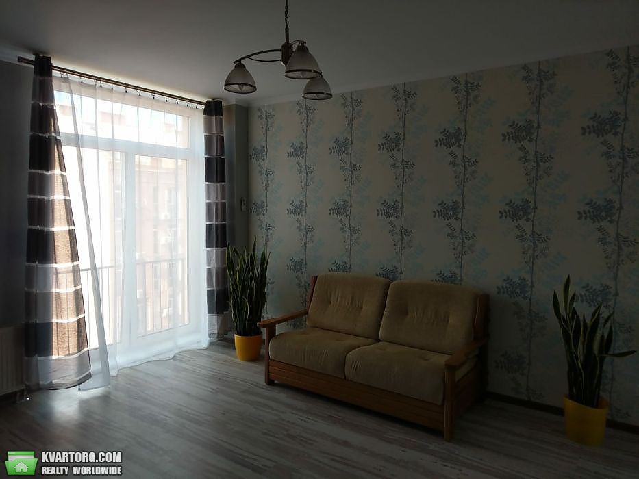 Rent out 3-room apartment. Киев, Регенераторна,4 — photo 3