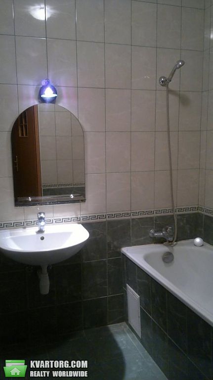 Sell 3-room apartment. Киев,  Большая Китаевская — photo 2