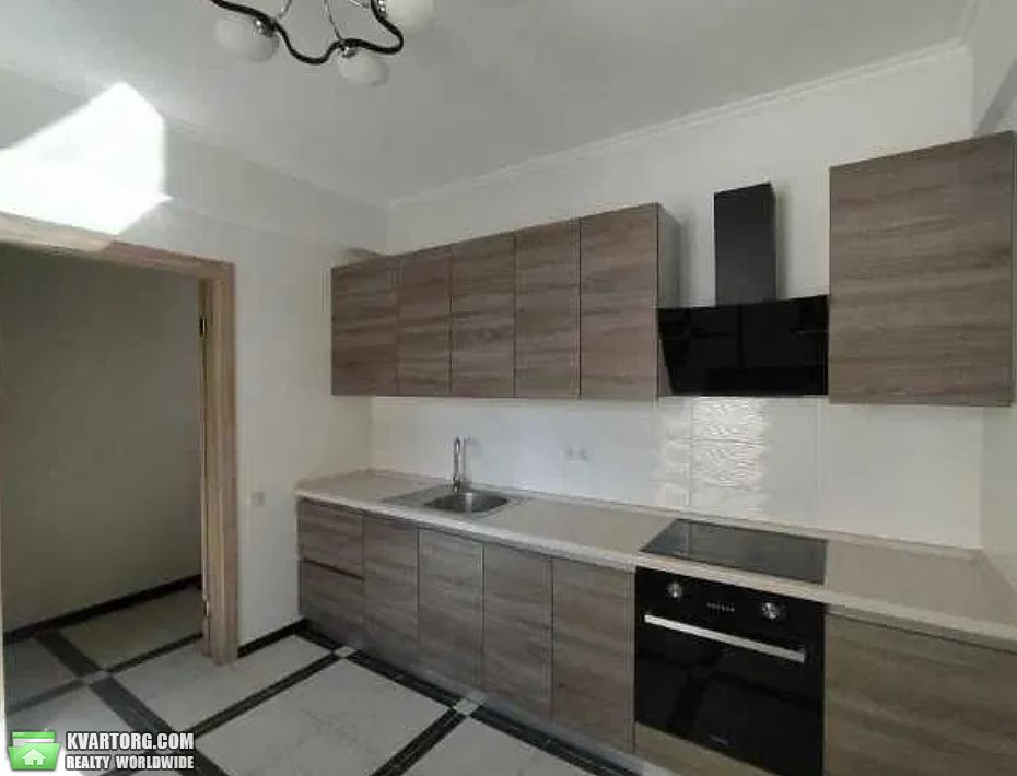 Rent out 2-room apartment. Киев,  Воскресенская — photo 1