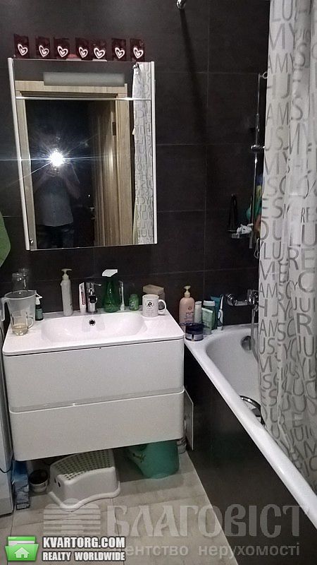 Sell 3-room apartment. Киев, Регенераторная — photo 9