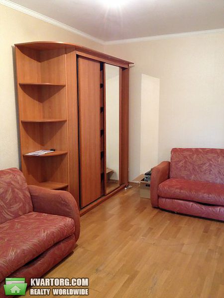 Rent out 1-room apartment. Харьков, Сергея Есенина — photo 1