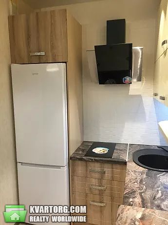 Rent out 2-room apartment. Киев, Проспект Правды — photo 2