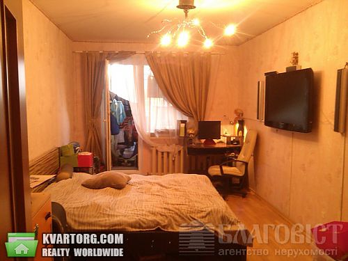 Sell 2-room apartment. Киев, Урловская — photo 3