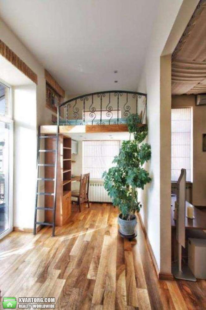 Rent out 3-room apartment. Киев,  Михайловская — photo 6