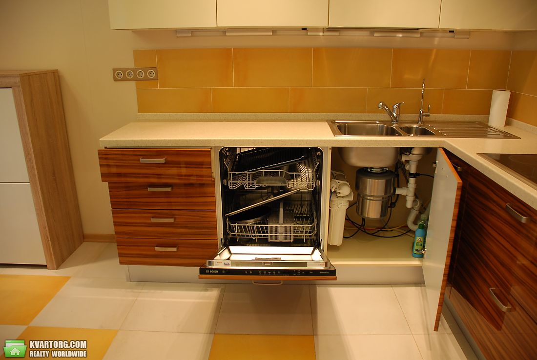 Rent out 3-room apartment. Киев, Никольско-Слободская — photo 3