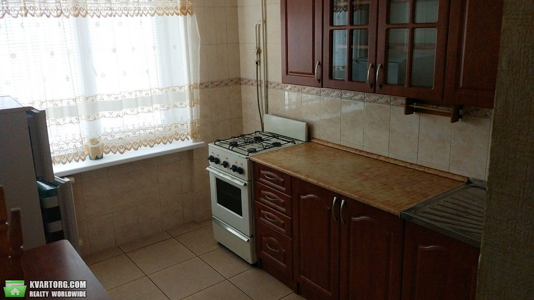 Rent out 2-room apartment. Киев,  Малиновского — photo 5