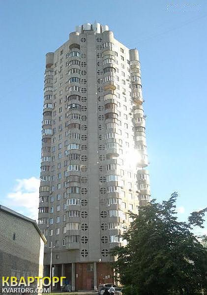 Sell 3-room apartment. Киев,  Дружбы Народов пл — photo 1