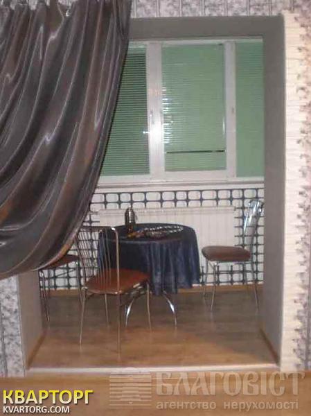 Sell 3-room apartment. Киев,  Шелковичная — photo 2