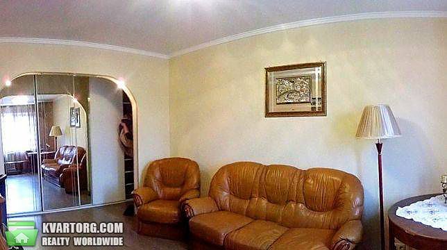Rent out 3-room apartment. Киев,  Луначарского — photo 9
