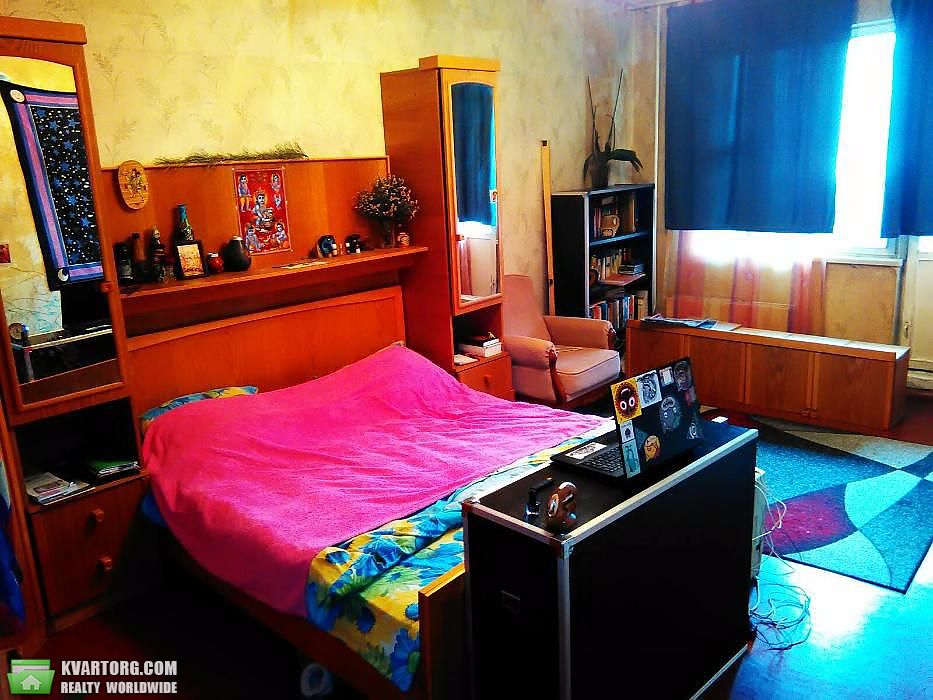 Sell 3-room apartment. Киев, Глебова — photo 1