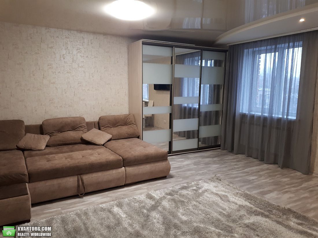 Rent out 1-room apartment. Днепропетровск, Набережная Ленина — photo 2