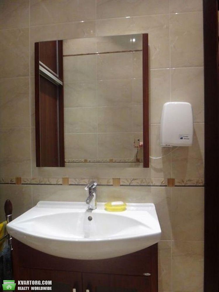 Rent out office. Киев, Шелковичная — photo 9