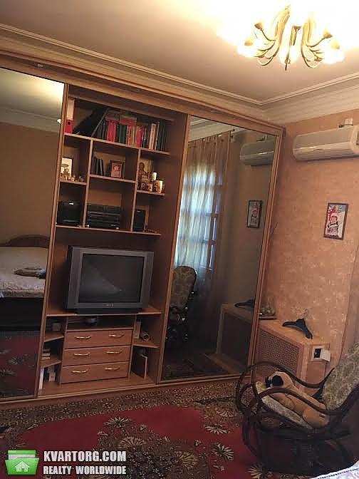 Sell 2-room apartment. Днепропетровск, Карла Маркса — photo 2