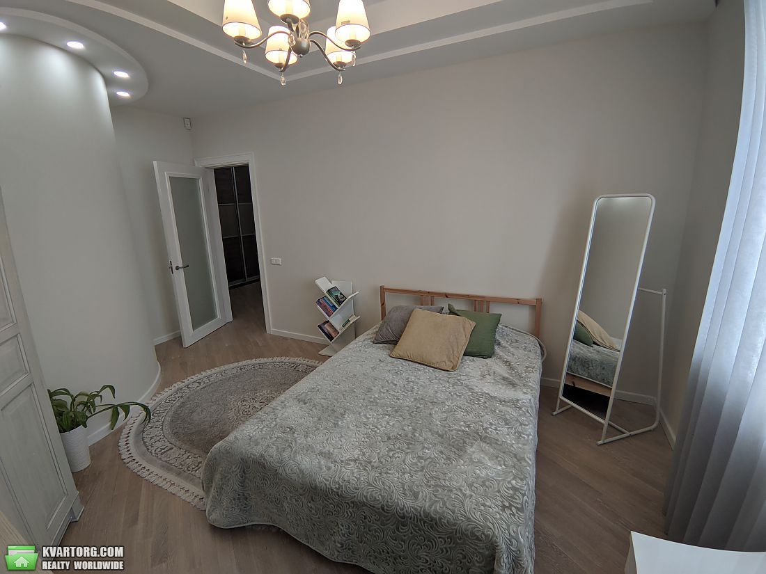 Sell 2-room apartment. Киев,  Вышгородская — photo 4