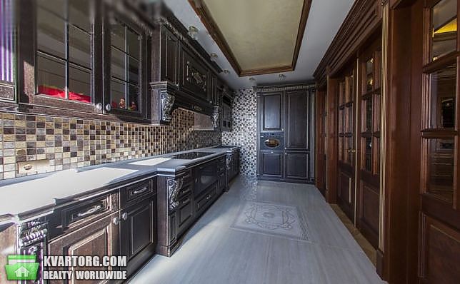 Sell 3-room apartment. Киев,  Гончара — photo 1