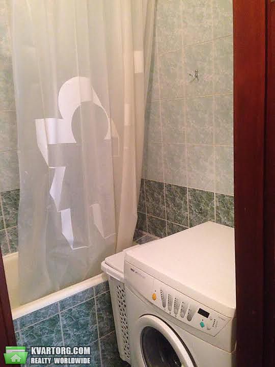 Rent out 3-room apartment. Киев, Проспект Победы — photo 10