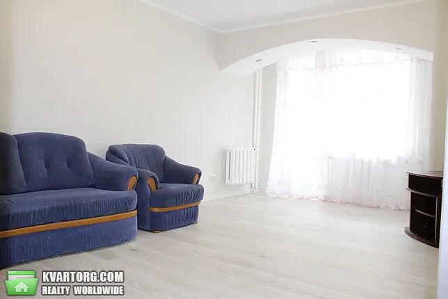 Sell 3-room apartment. Киев,  Олевская — photo 4