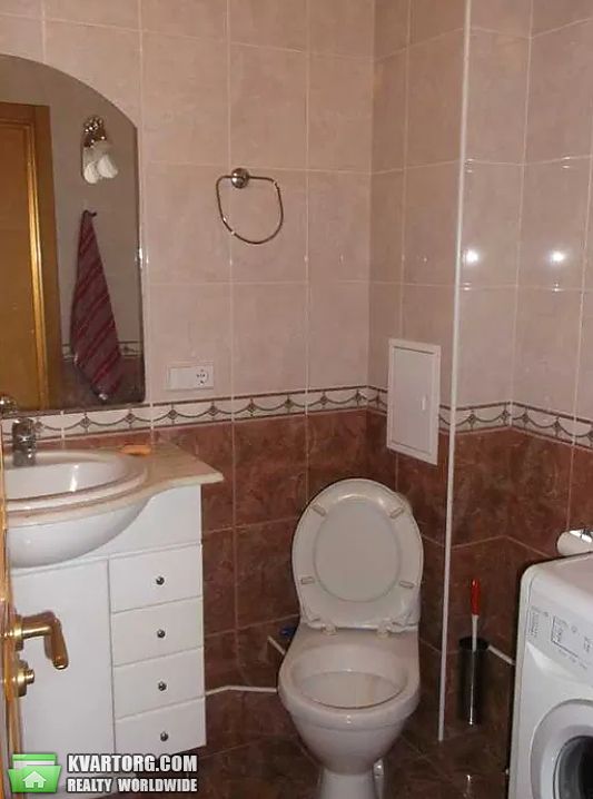 Rent out 2-room apartment. Киев, Саксаганського — photo 9