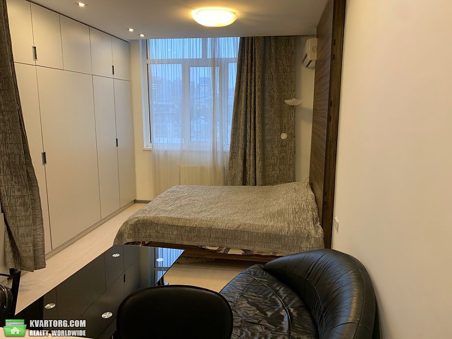 Sell 1-room apartment. Киев,  Жилянская — photo 5