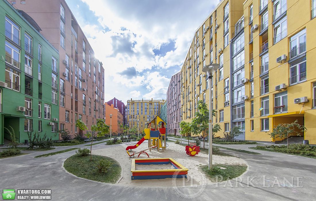 Sell 3-room apartment. Киев, Регенераторна — photo 1