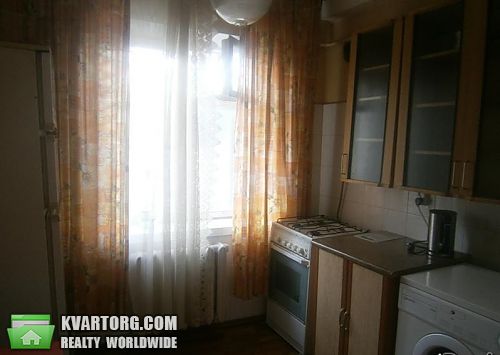 Rent out 2-room apartment. Киев, Дегтяревская — photo 3